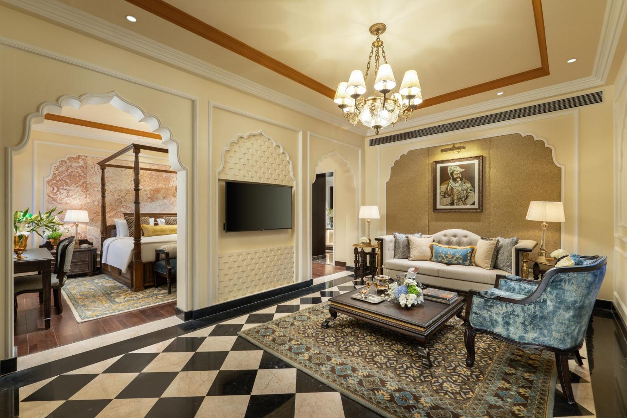 Taj Usha Kiran Palace, Gwalior Exterior photo